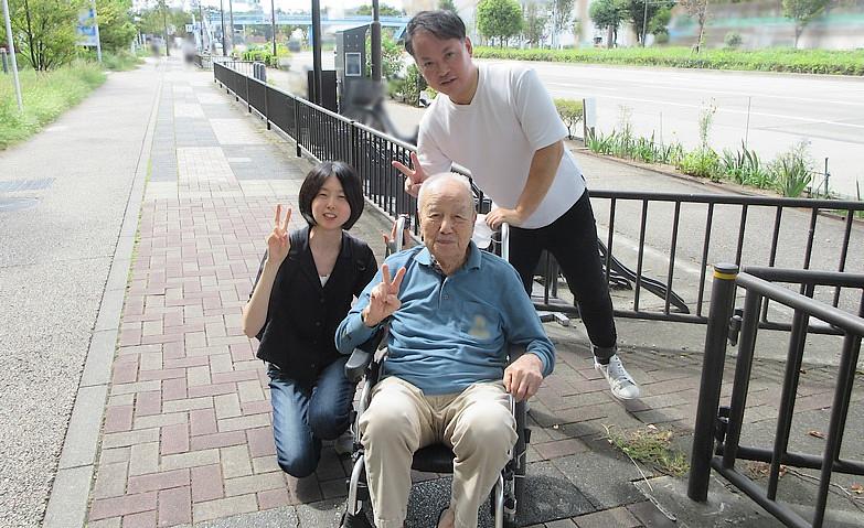 お散歩の季節になりました