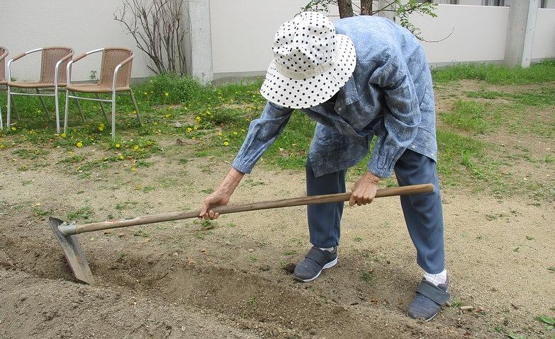 力強く耕して