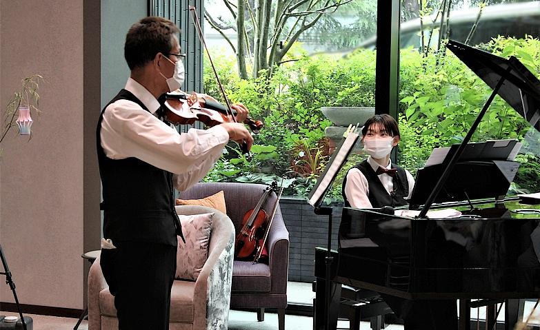 コンサート～スタッフによる演奏～