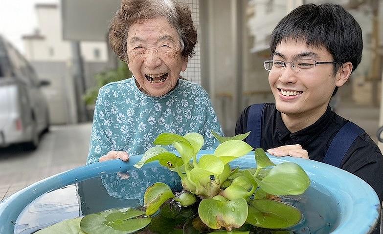 メダカも元気、私も元気			