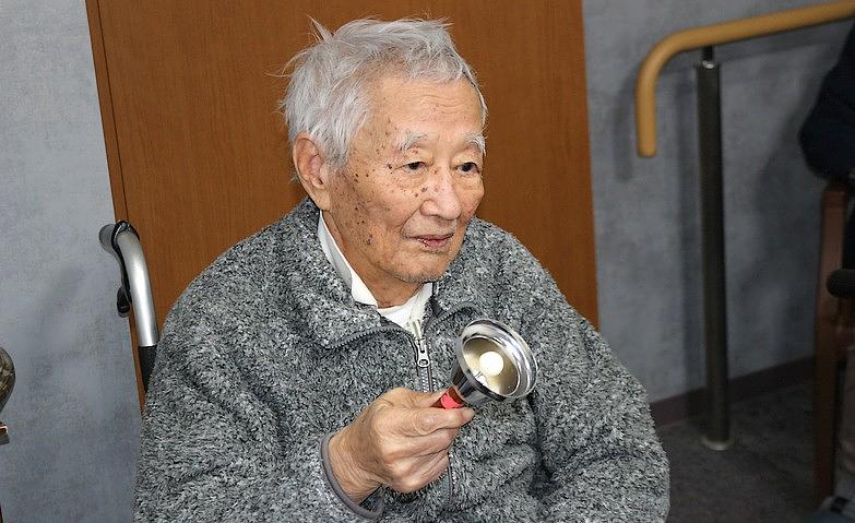 ハンドベルで音を奏でて