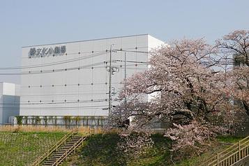 要池公園/緑文化小劇場