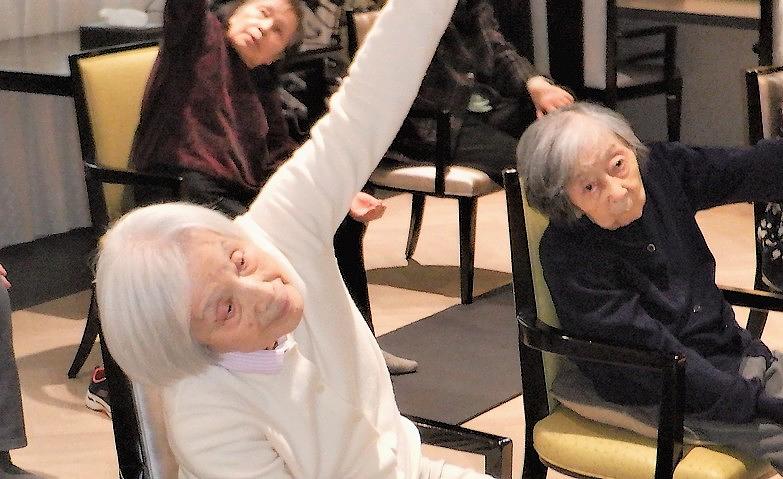 呼吸を意識してヨガ体操
