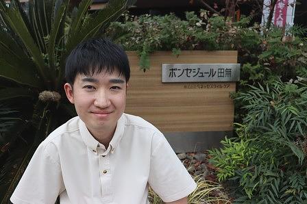 サービススタッフ