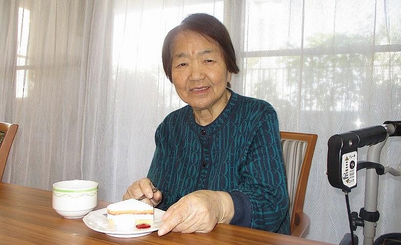お誕生日ケーキ