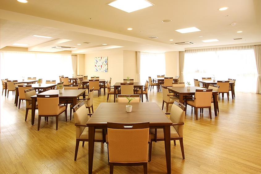 ダイニングルーム兼機能訓練室