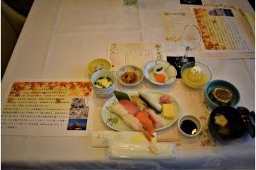 10月のイベント食(お寿司)画像2