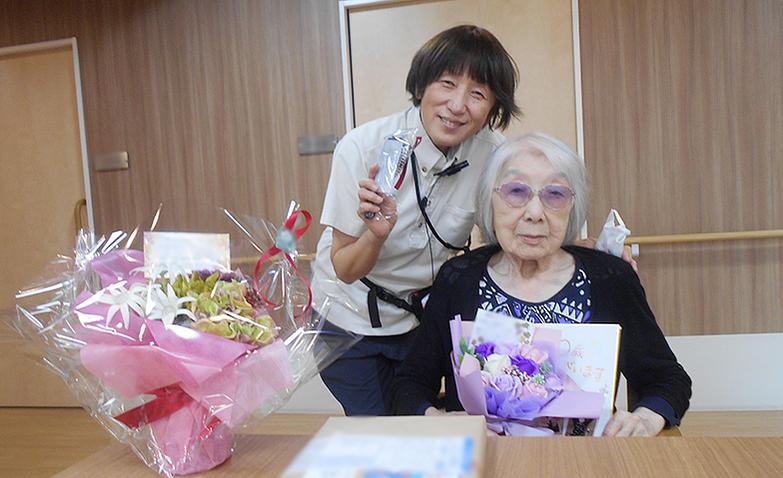 100歳のお誕生日	！		