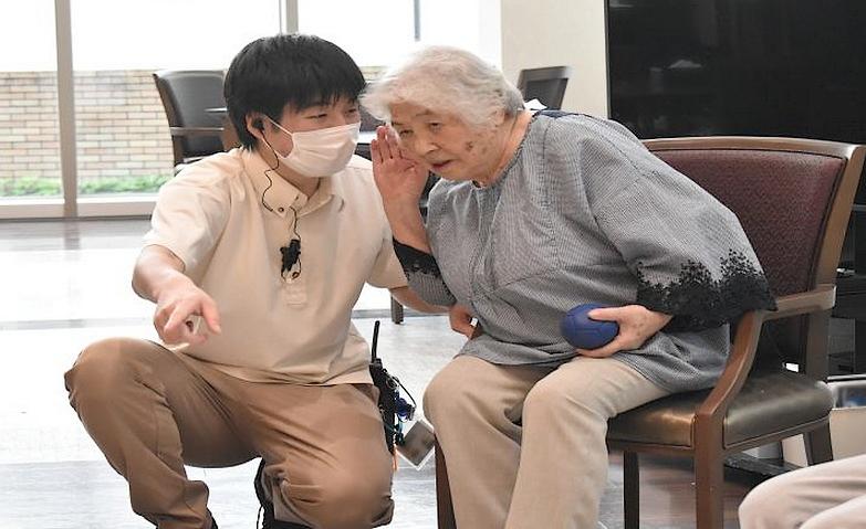 狙いを定めて！ボッチャの作戦タイム