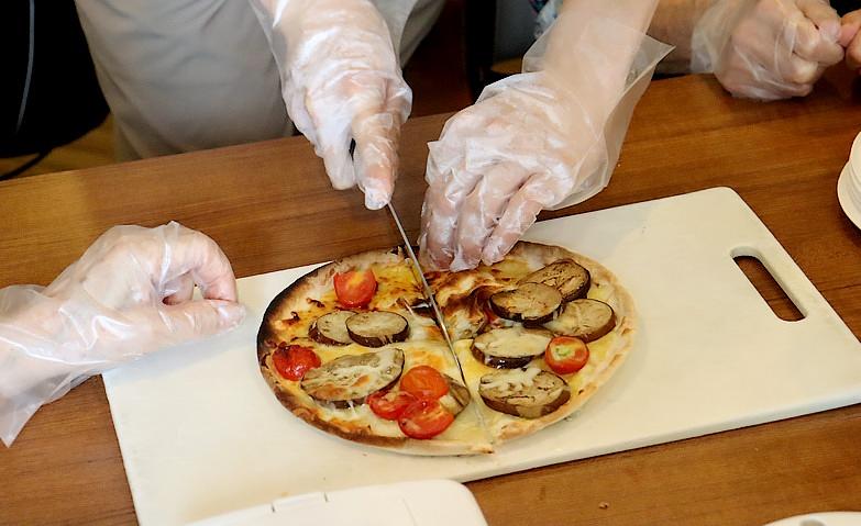 ホーム産お野菜でピザパーティ～完成～