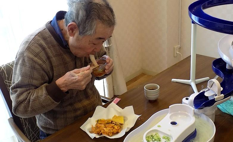 暑い日に食べた流しそうめん