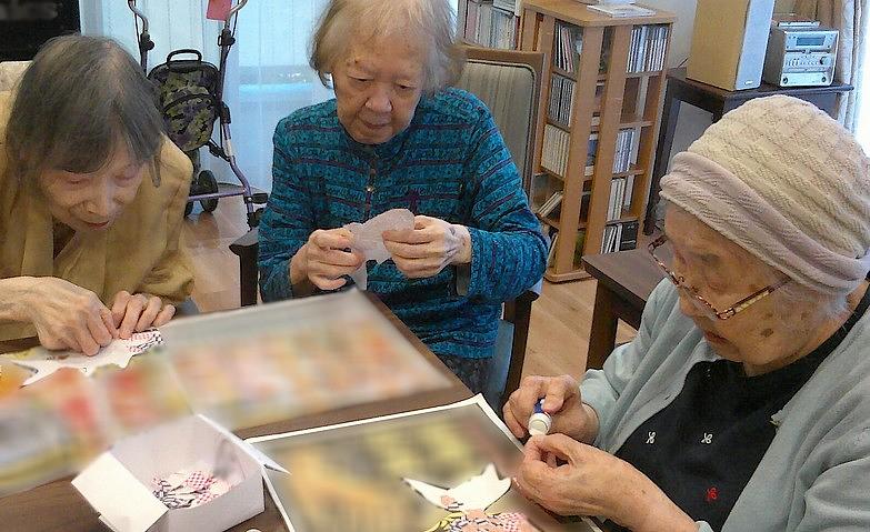 夏祭りに向けて飾りを作ろう！