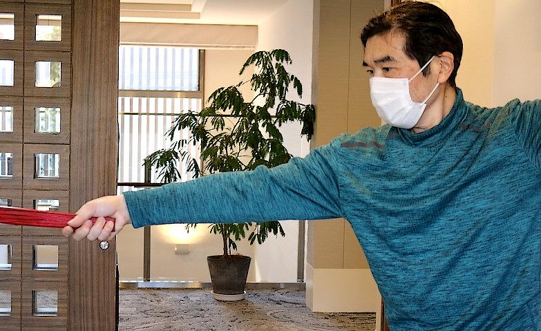 太極拳でいい汗を