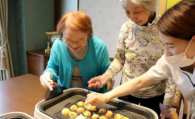 料理の会～ベビーカステラ作り～