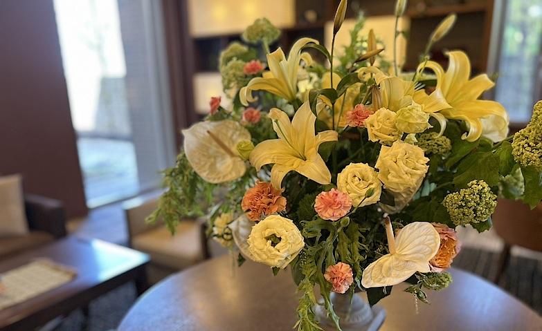季節を彩る鮮やかな花々