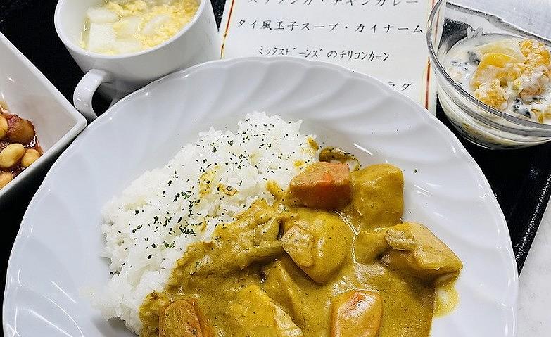 異国の味わいを楽しむランチの時間