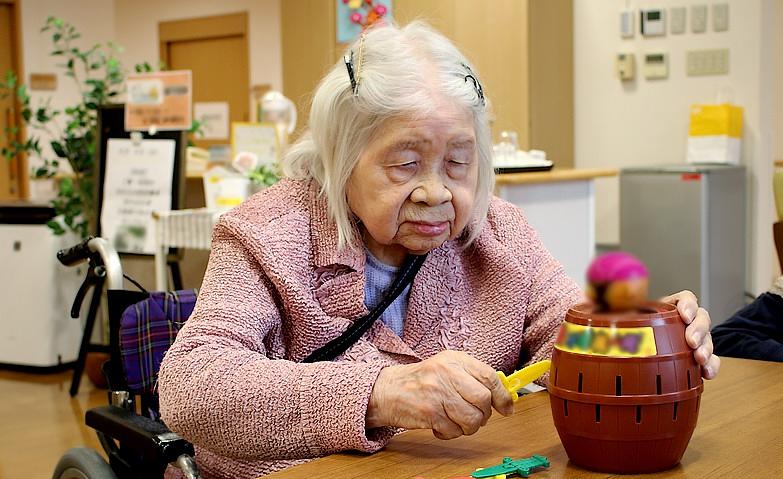 剣刺しゲーム！