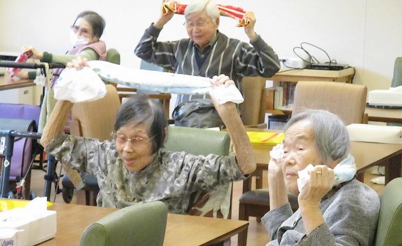 タオルでリハビリ体操