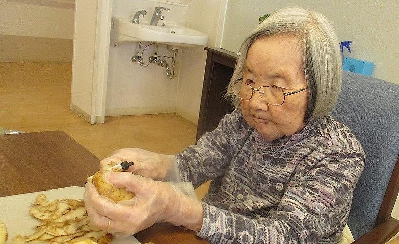 ポテトサラダ作り			