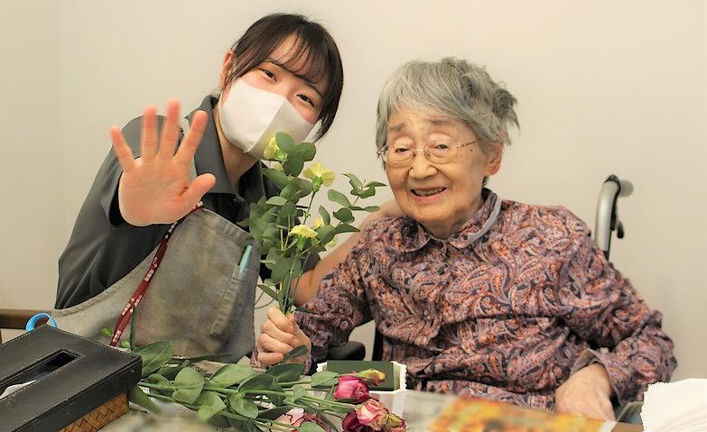 花と向き合う、あたたかな時間