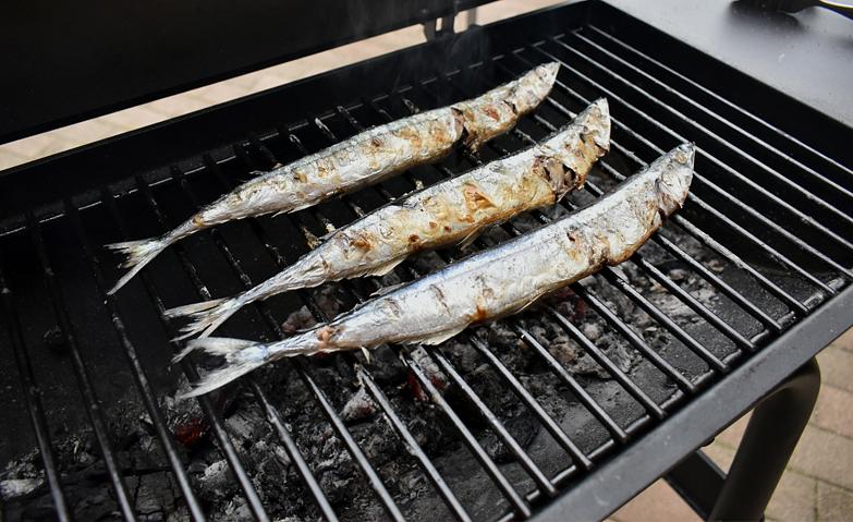 季節の秋刀魚を焼きました！
