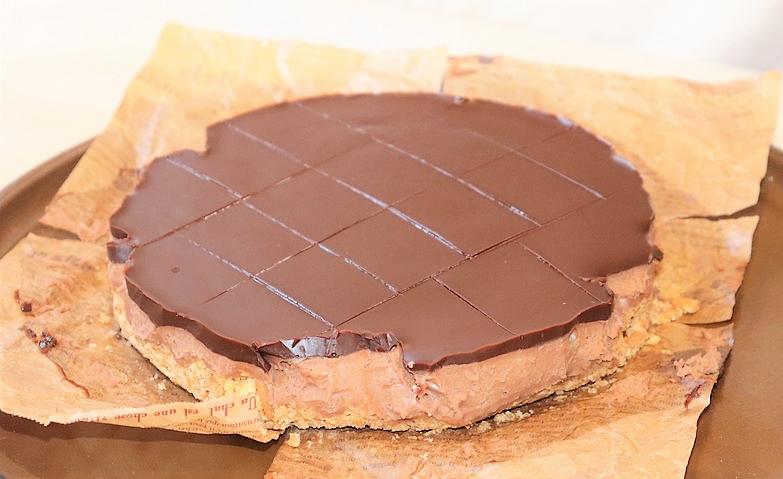 特製チョコレートチーズケーキ作り！