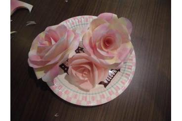折り紙でバラの花作り