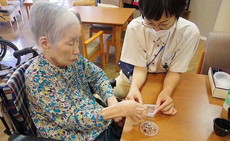 サンキャッチャーづくりに挑戦！			