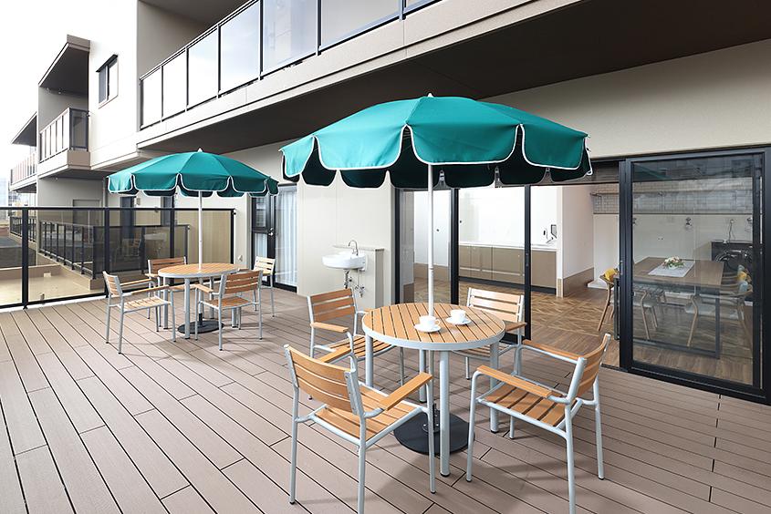 4F ウッドデッキ