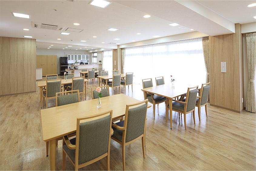 3F リビングルーム兼食堂兼機能訓練室