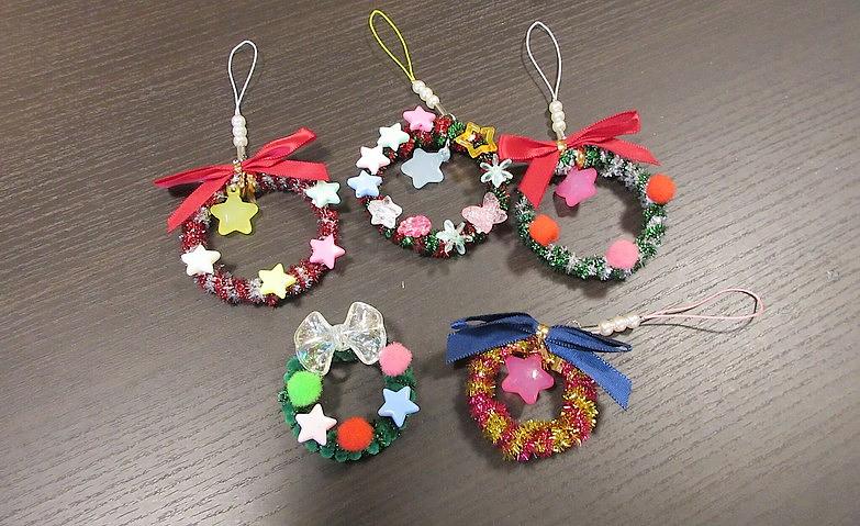 リースのキーホルダーが完成！～手芸倶楽部～