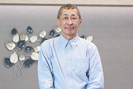 業務スタッフ