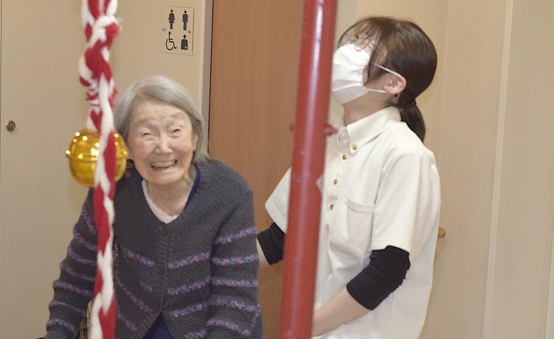 手づくり神社へ初詣