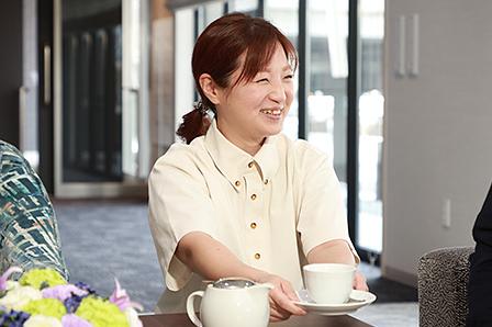 サービススタッフ