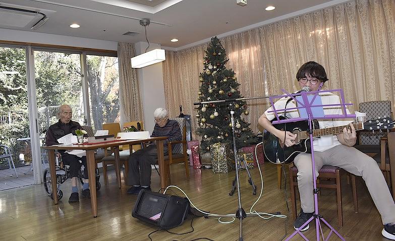 「たくさんの人にお祝いされて、うれしい！」			