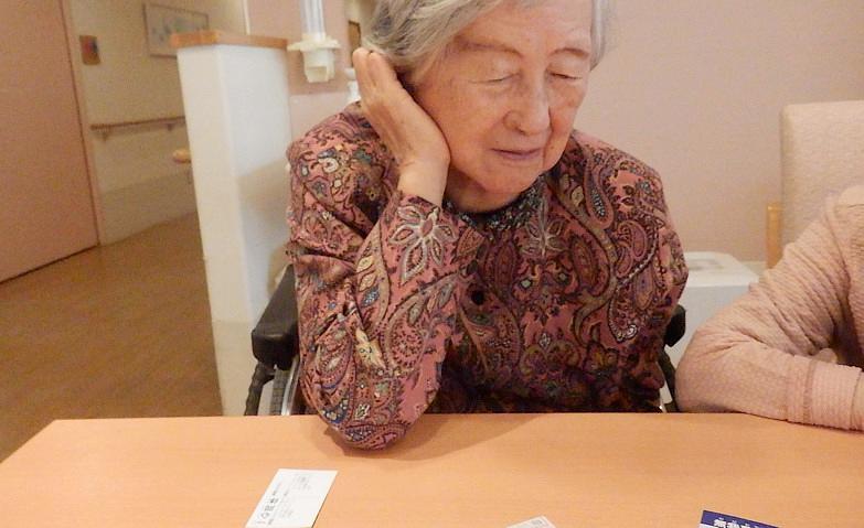 カードゲームで盛り上がりました！