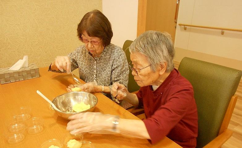 共同作業で！～ポテトサラダ～