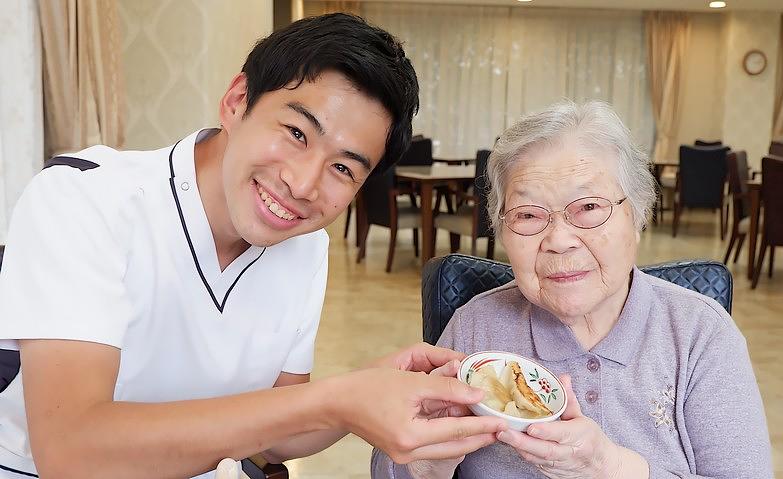 レッツ！クッキング～餃子づくり～			