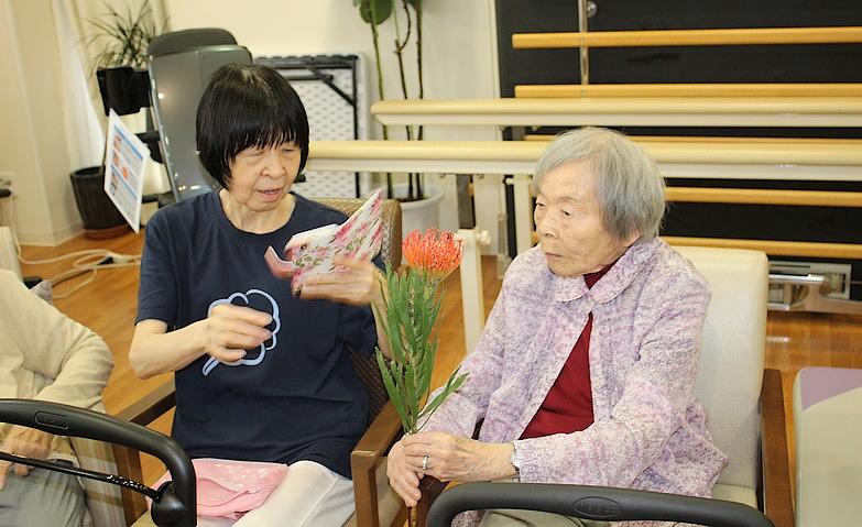 お花を通して新たな交流			