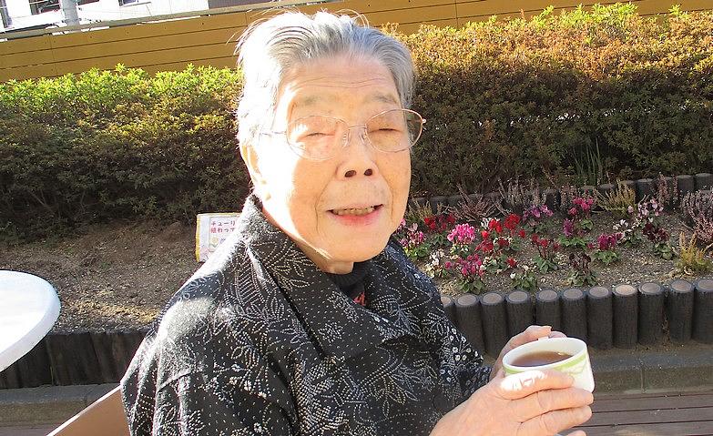 暖かい冬の日に