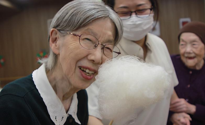 「綿菓子なんて久しぶり！」