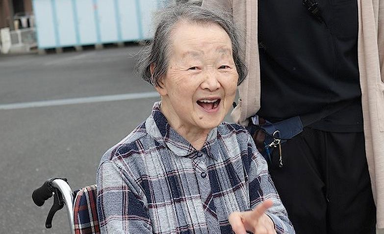 「あー、撮ってる！」