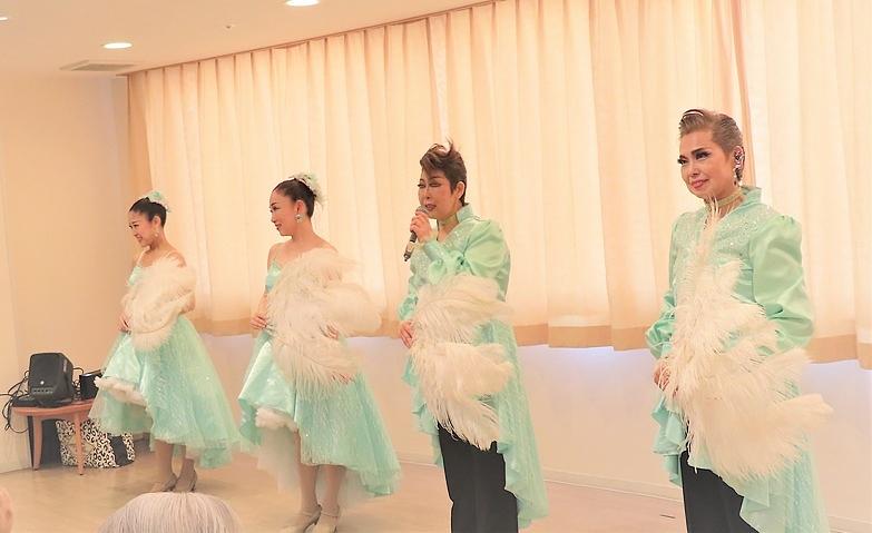 歌劇団がやってきた！