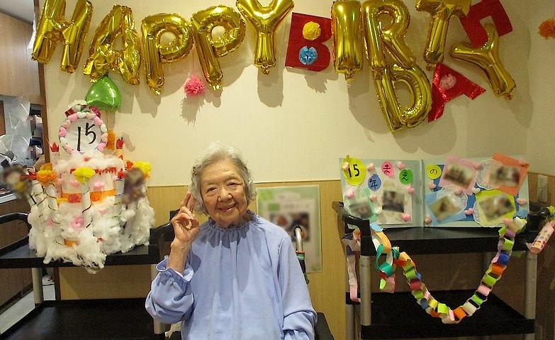 感動に包まれた15周年記念式典