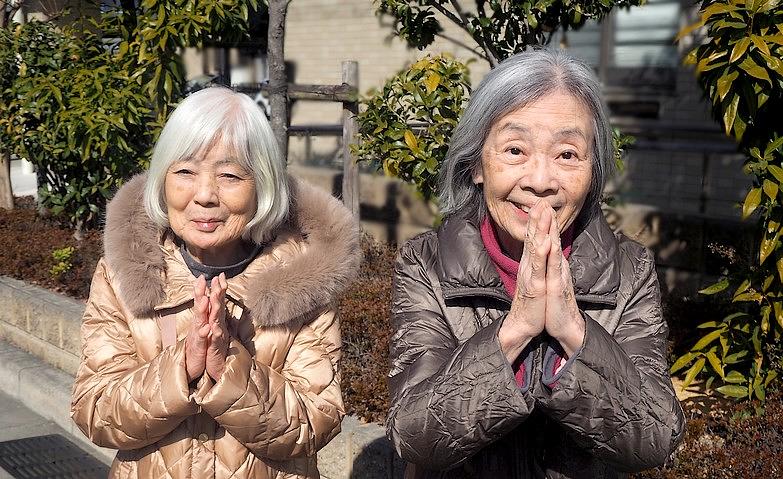 お天気のいい日はお散歩へ！