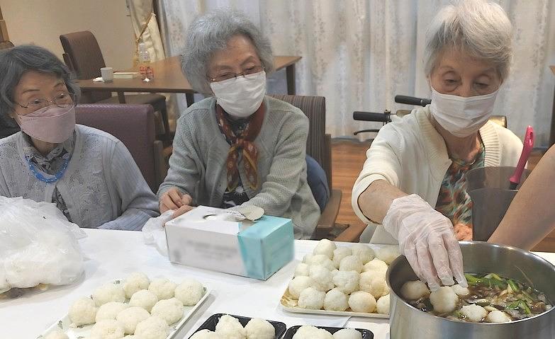 秋田の郷土料理に挑戦！