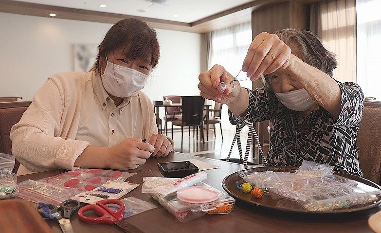 ビーズアクセサリーを作りました！