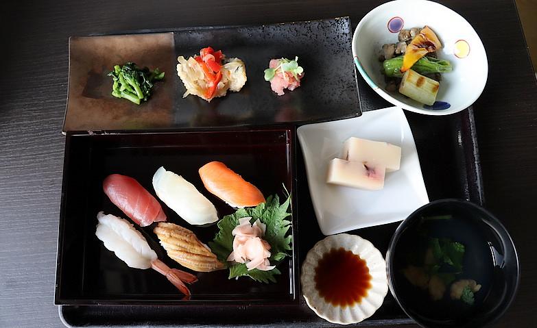 春の「移動レストラン」
