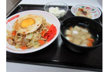 今日の昼食は秋田県ご当地メニュー