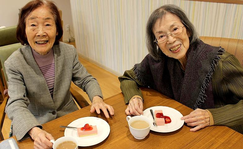 母の日はおやつにケーキを